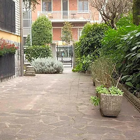 Casa Giuly * Парма